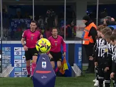 包含赛前葡超传出新动向；洛杉矶湖人篮板制胜；管理层表态——话题不断；资深球员宣示担当的词条