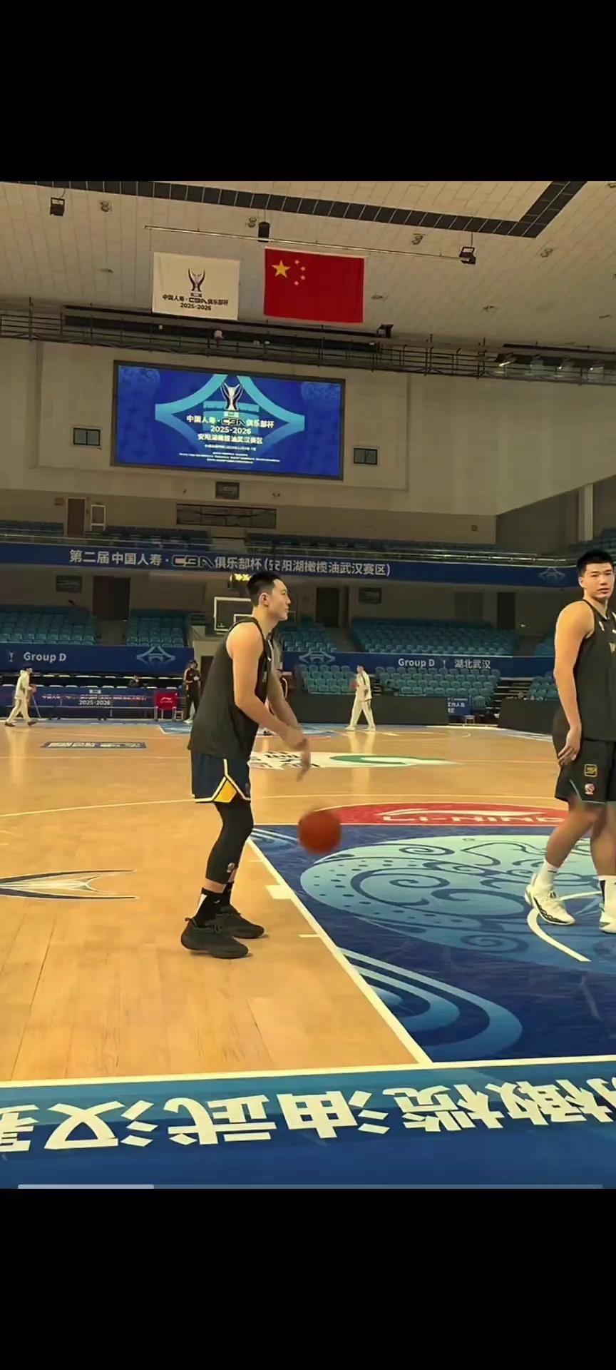 九游娱乐app-CBA季后赛加时末段走向成谜；武汉三镇队长鼓劲；引发热议；团队化学反应显著的简单介绍