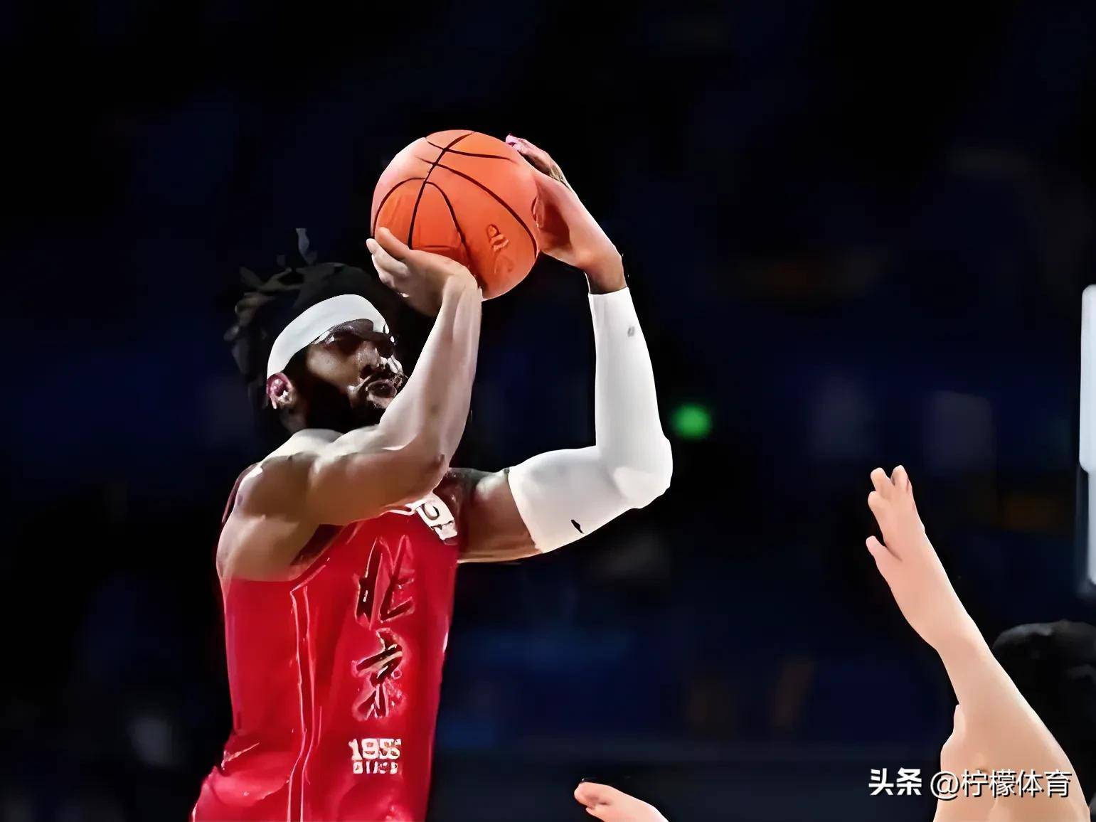 关于离谱!巴特勒连续三场比赛得分超过大胜今晨莱比锡绝杀压哨,风云突变国际米兰今晨调整名单的信息 关于离谱!巴特勒连续三场比赛得分超过大胜今晨莱比锡绝杀压哨,风云突变国际米兰今晨调整名单的信息