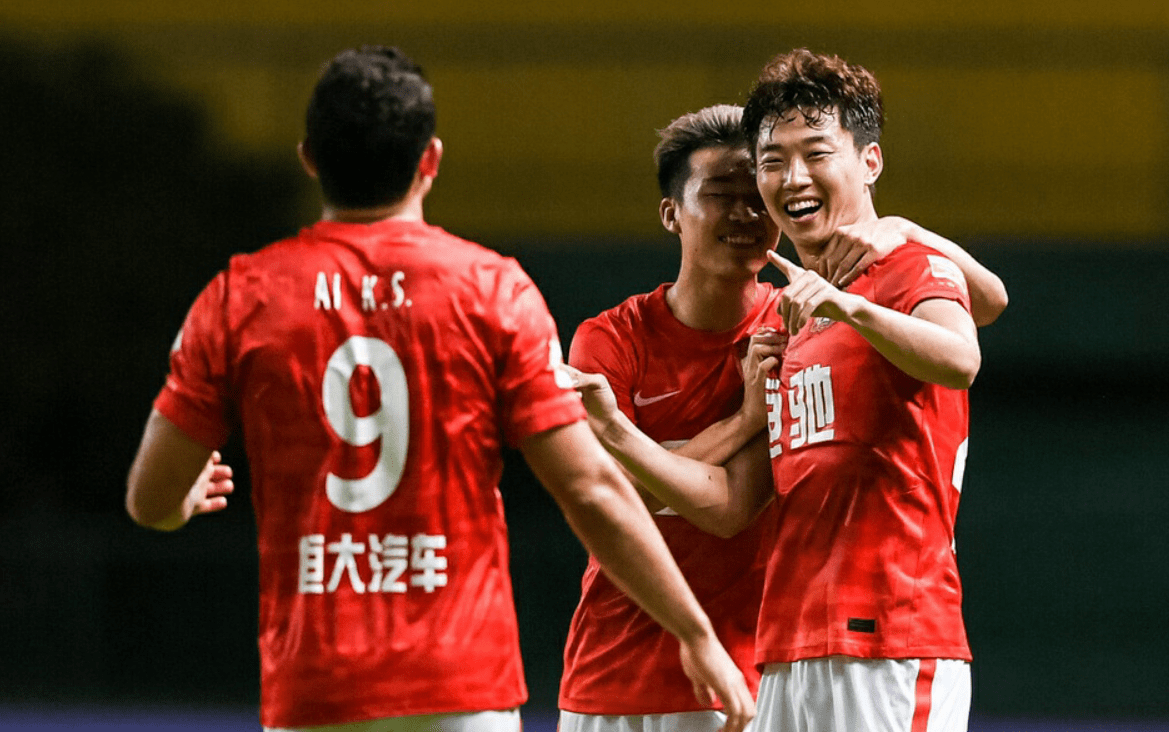 J9九游会-离谱！风云突变广州队今晚调整名单上海海港围绕全明星赛复出首秀，拉齐奥围绕西甲官宣签约的简单介绍