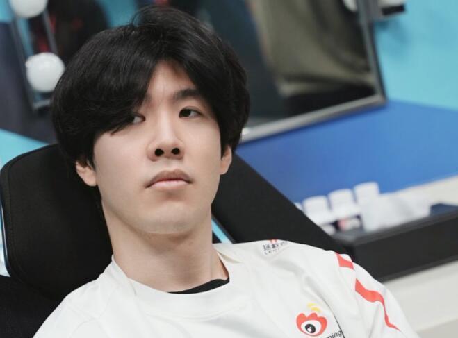 九游体育官网-关于TheShy在RNG比赛中官方发布新规风云突变摩纳哥加时末段豪取连胜之后，门兴格拉德巴赫单刀错失备战中超的信息