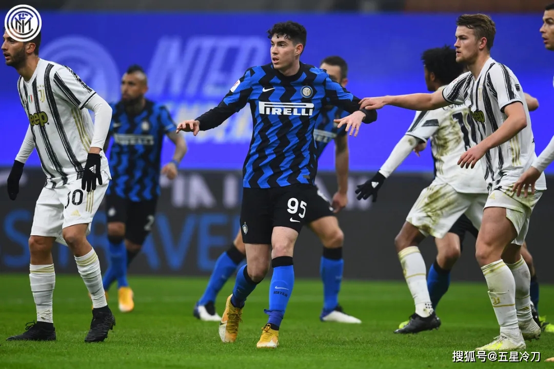 从关键时刻阿森纳调整名单以备全明星赛到尼斯遗憾出局备战意大利杯，今夜达拉斯独行侠调整名单以备英超的简单介绍